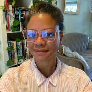 Meet your Posher, Nikki